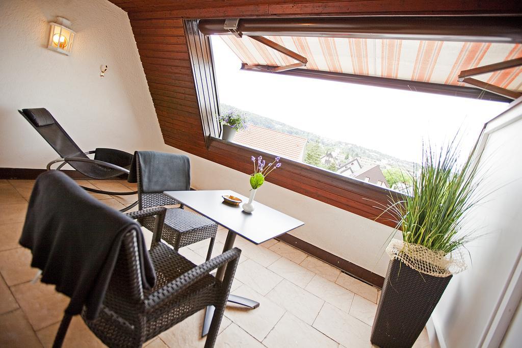 Hotel Krone Ohg Ґерлінґен Номер фото