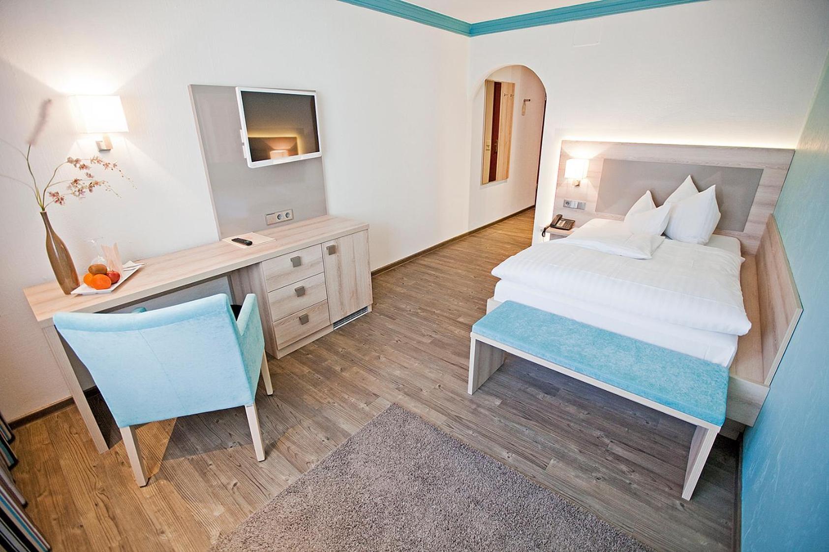 Hotel Krone Ohg Ґерлінґен Номер фото